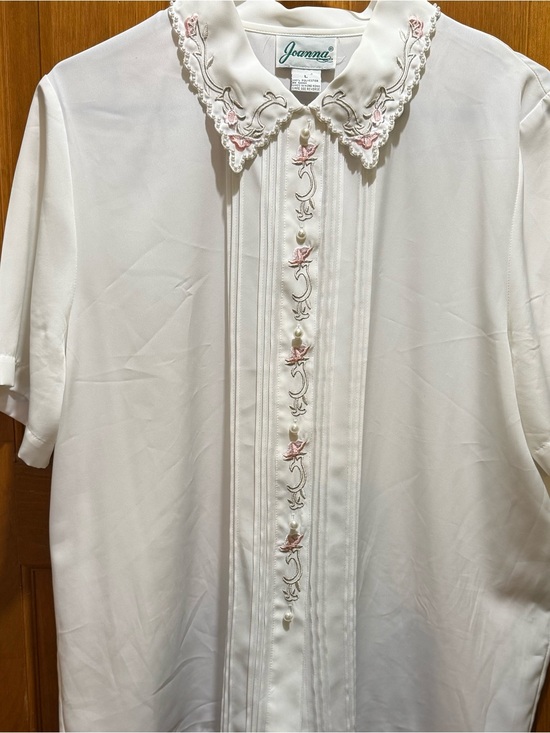 joanna Tops - Women’s Joanna Soft White Embroidered Botton Down Blouse